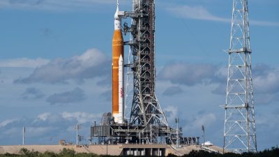 La NASA révèle une nouvelle date cible pour le lancement de la lune avec équipage — et ce n'est pas une blague