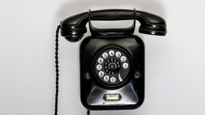 L'iPhone du président Trump devient un problème pour les fonctionnaires