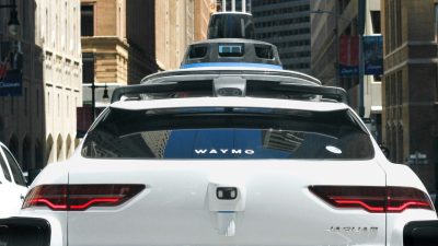 Cette IA permet aux voitures autonomes de « se souvenir » des trajets passés pour planifier des itinéraires plus sûrs