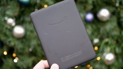 Votre ancien Kindle sera laissé pour compte en mai. Voici ce que vous pouvez faire et continuer