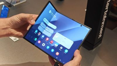 La fuite de Samsung montre qu'il n'a pas encore abandonné les téléphones à trois volets