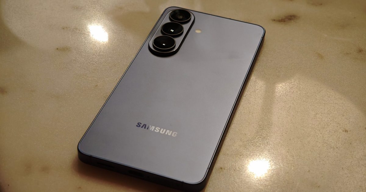 Je laisse cette fonctionnalité du Galaxy S26 gérer ma batterie, et elle fonctionne réellement
