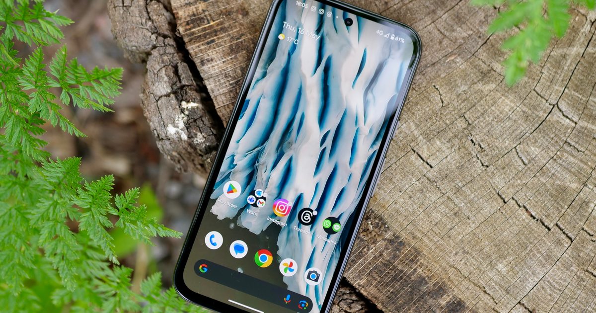 Je balance un vieux Pixel 8a en 2026, et mes dernières vacances m'en sont reconnaissantes